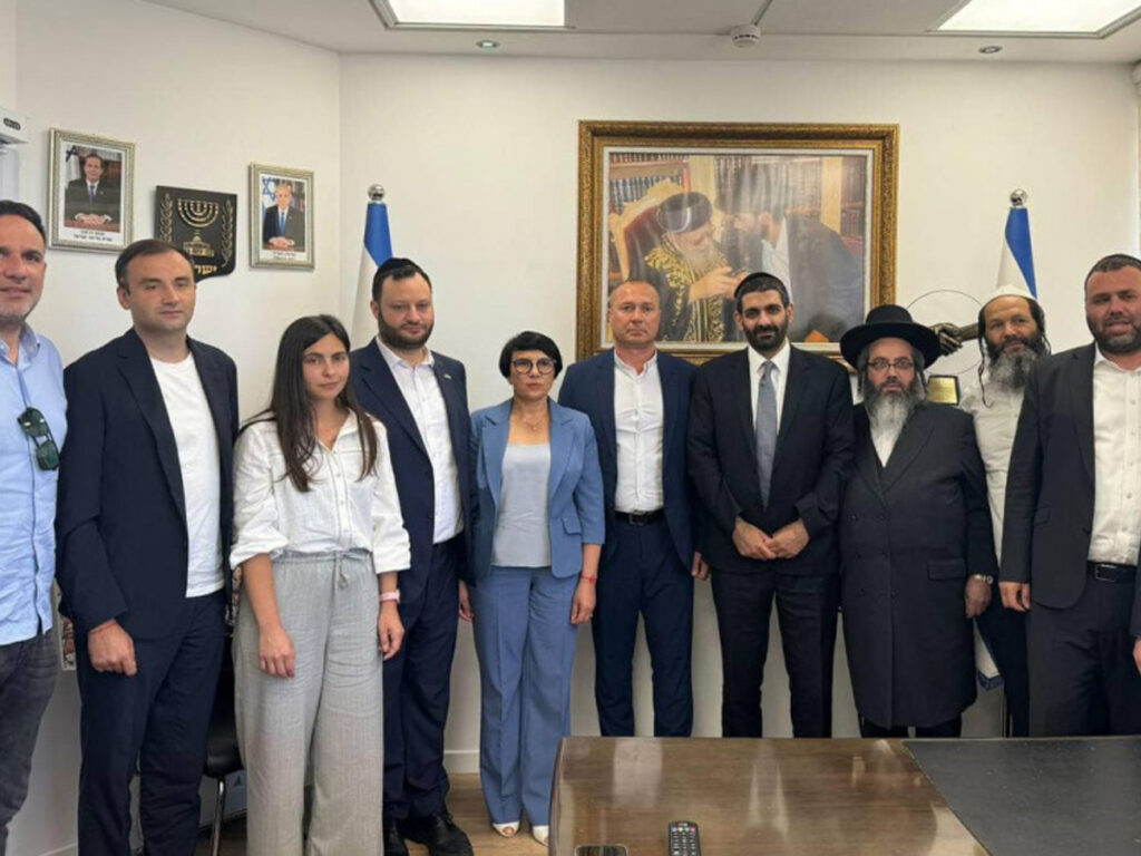 Паломництво хасидів до Умані на Рош а-Шана 5784 р. вже почали обговорювати українські чиновники з міністрами в Ізраїлі