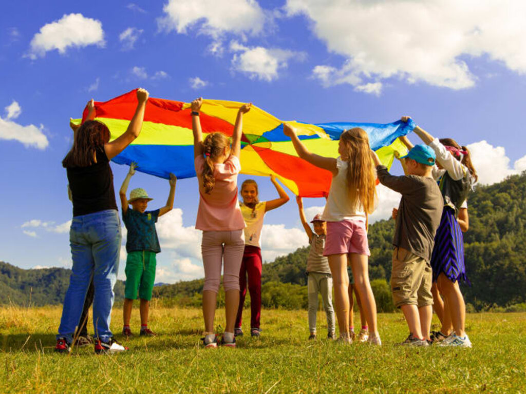 Діти-біженці з України отримають підтримку: Фонд Яель виділить 1,75 мільйона доларів для єврейських таборів Європи