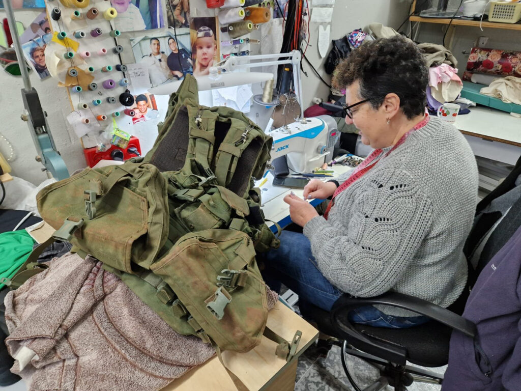 Ірена Маман: як швачка — репатріантка з України стала героїнею солдатів на Півночі Ізраїлю, незважаючи на обстріли та фінансові труднощі