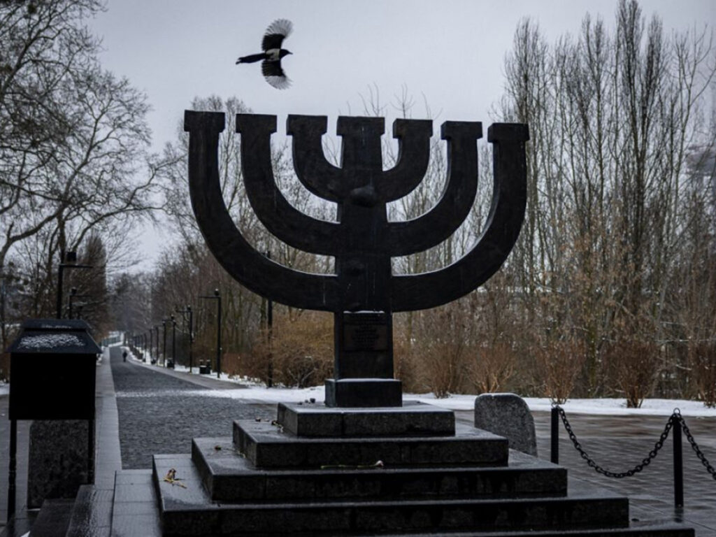 Бабин Яр тепер під «захистом» ЮНЕСКО: чому це важливо для Ізраїлю та України?