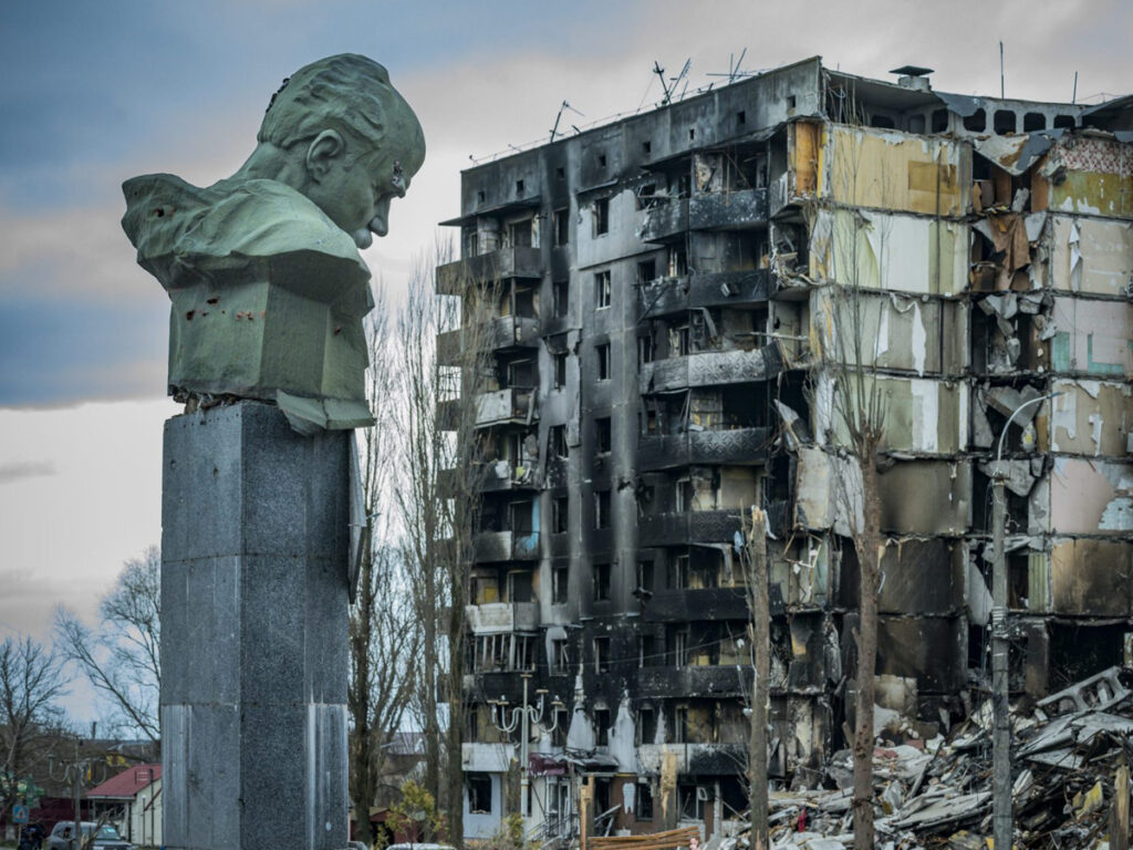 Українці зможуть подати заяви про репарації за будь-які злочини РФ вже у 2025 році до міжнародного Реєстру збитків, штаб-квартира якого розташована у Гаазі.